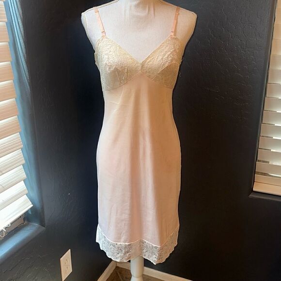 Vassarette vintage nightie lace bust 1950-1960 - Picture 1 of 8